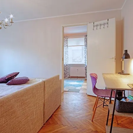 Vaike-ameerika 1 Bedroom Craftlat Apartment