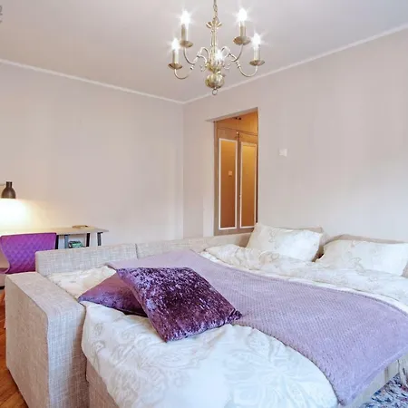 Vaike-ameerika 1 Bedroom Craftlat Appartamento Reval